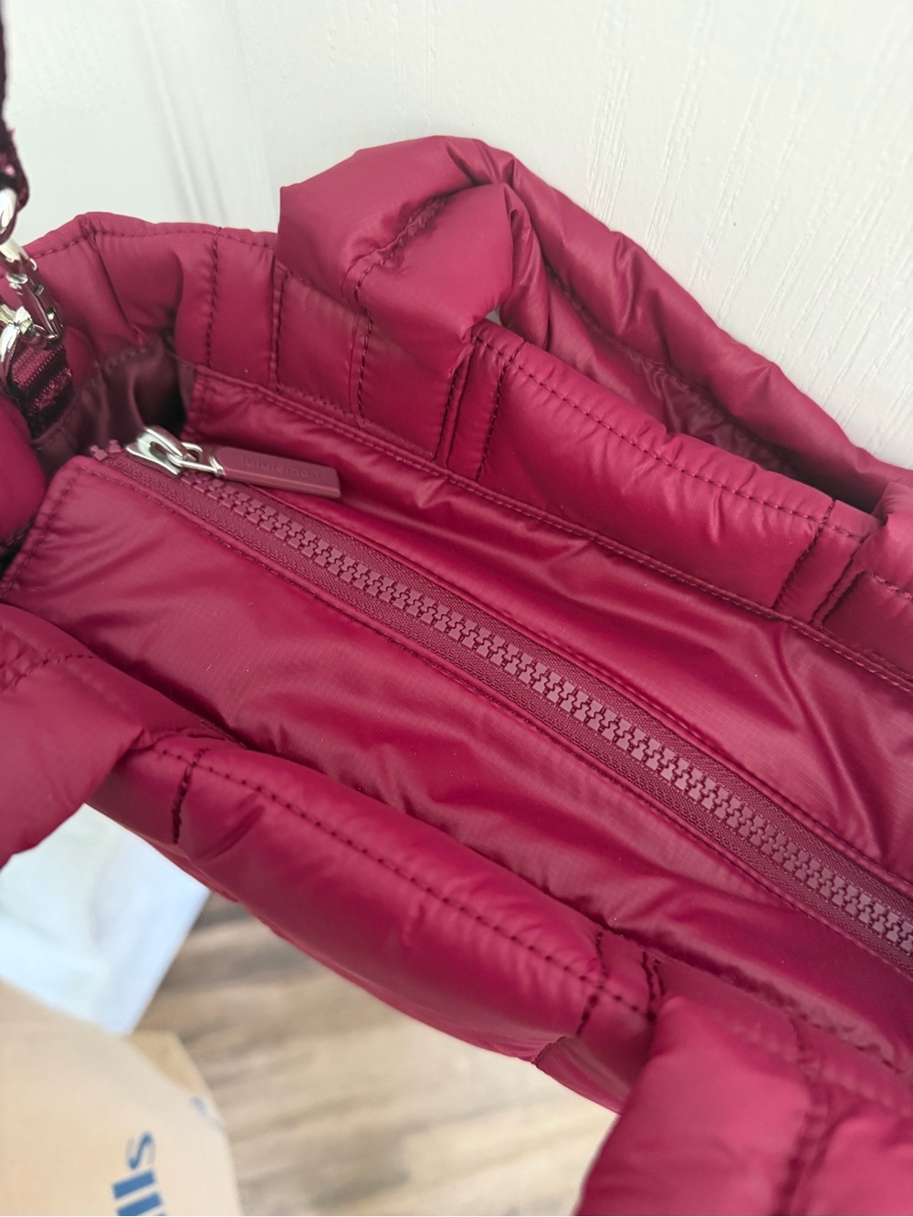 Like New lululemon Athletica Quilted Puffer Tote Bag - Berry - Picture 4 of 10